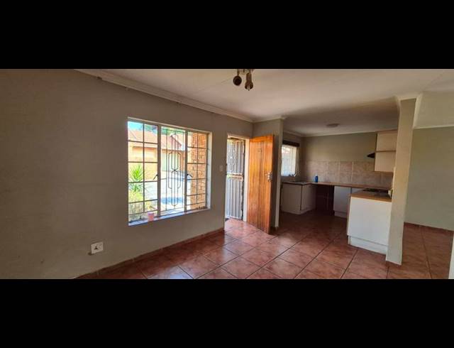 2 BEDROOM PROPERTY TO RENT IN ELDORAIGNE